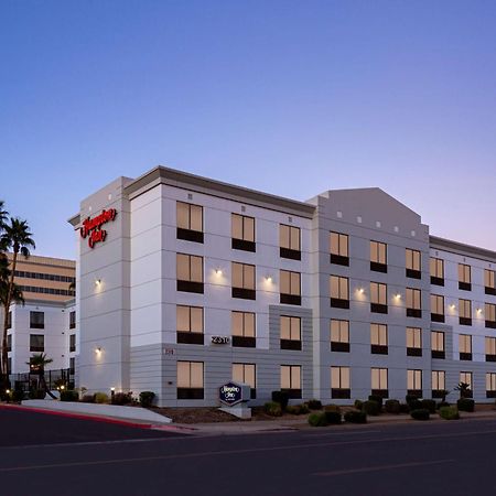 Hampton Inn Phoenix - Biltmore Екстер'єр фото